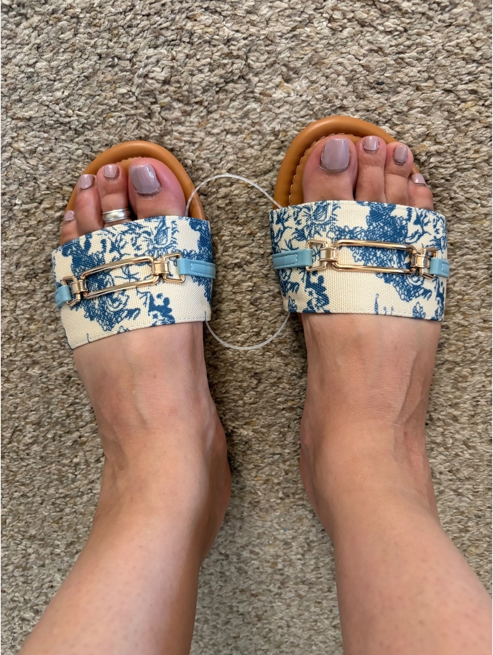 New Lyric sandals